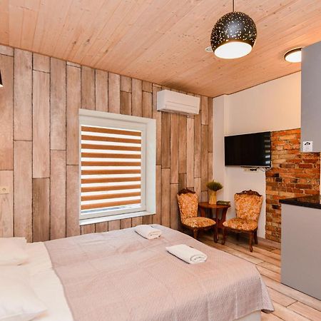 Bastiono Apartamentai Κλαϊπέντα Εξωτερικό φωτογραφία
